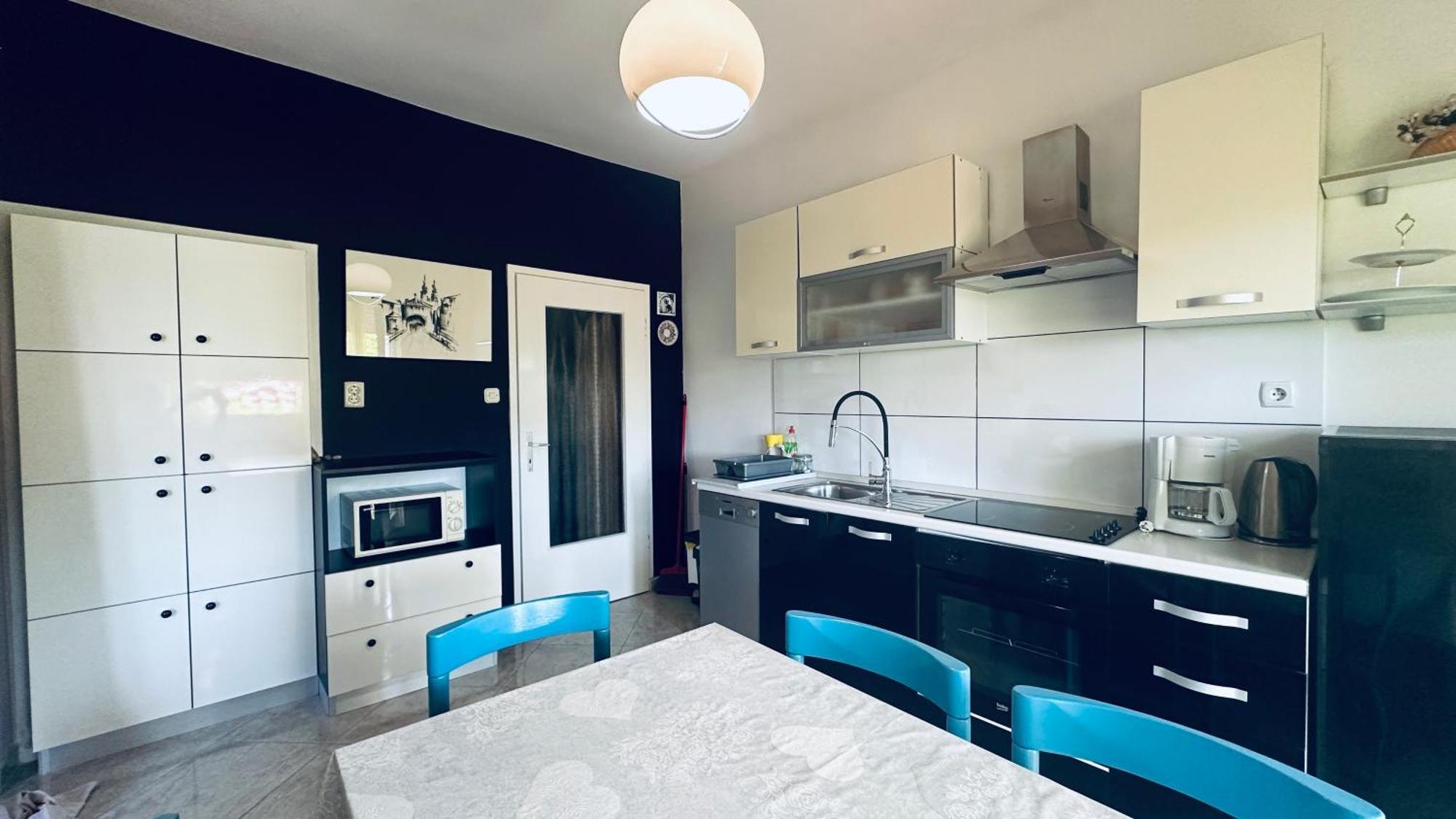 Apartments Anica Супетарска Драга Екстериор снимка