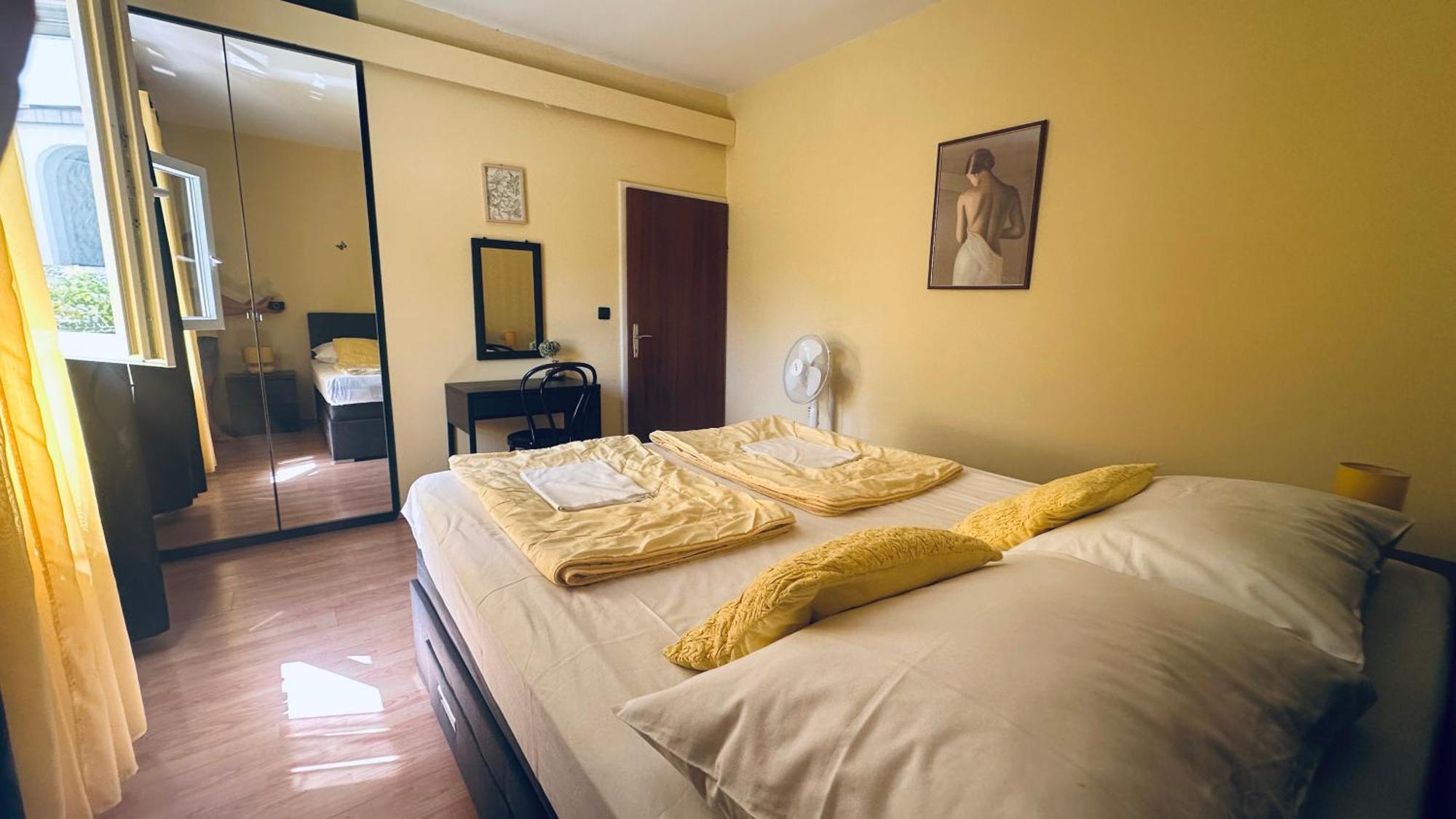 Apartments Anica Супетарска Драга Екстериор снимка