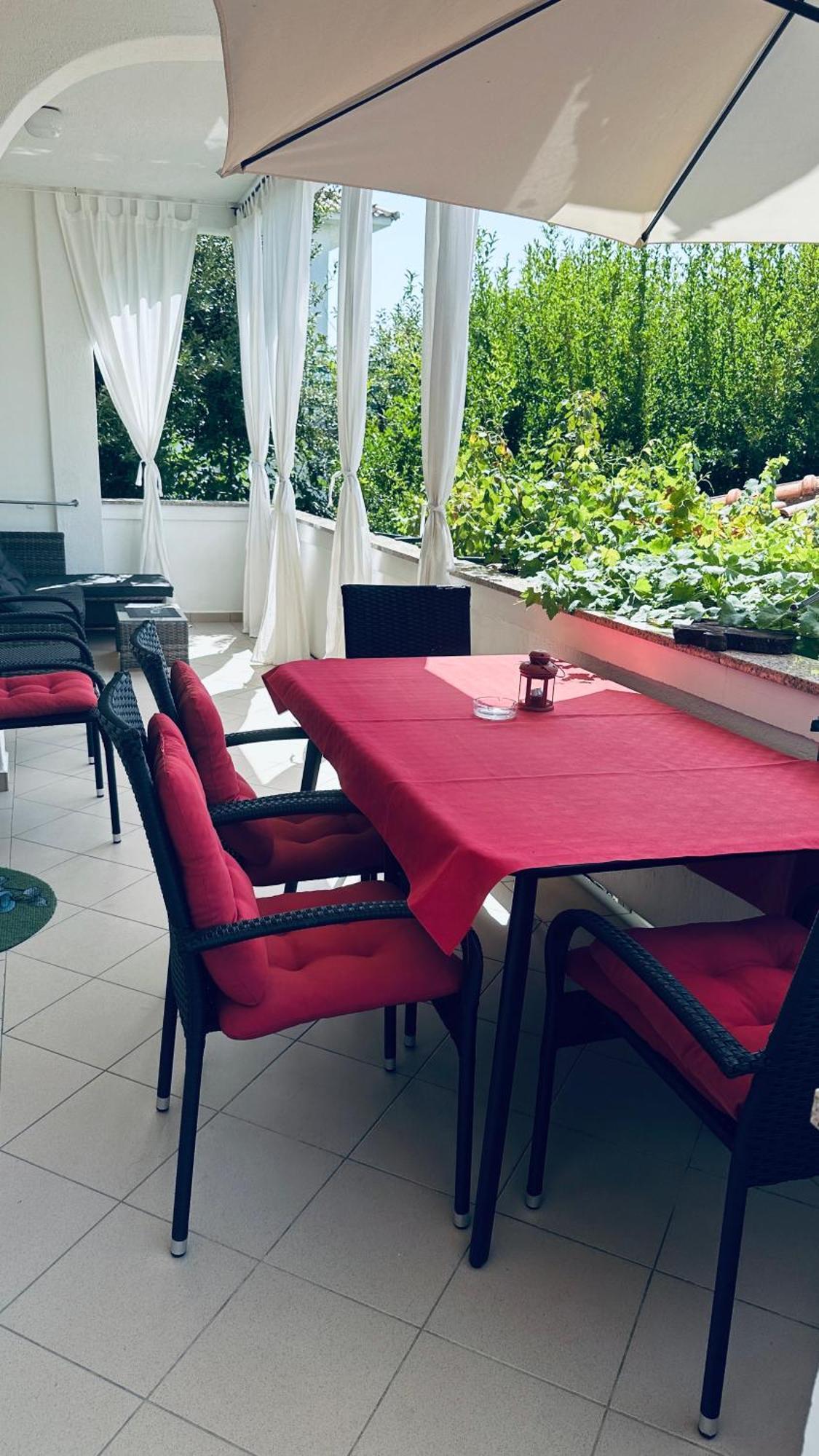 Apartments Anica Супетарска Драга Екстериор снимка